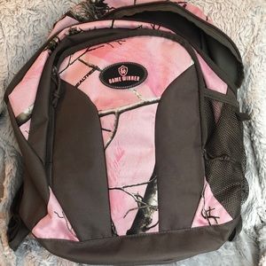 Realtree Game Winner Women’s Pink and Brown Camo backpack